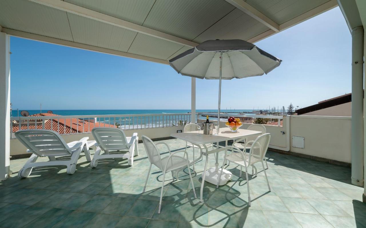 Archimede, Appartamento Con Vista In Centro A Marina Di Ragusa Zewnętrze zdjęcie