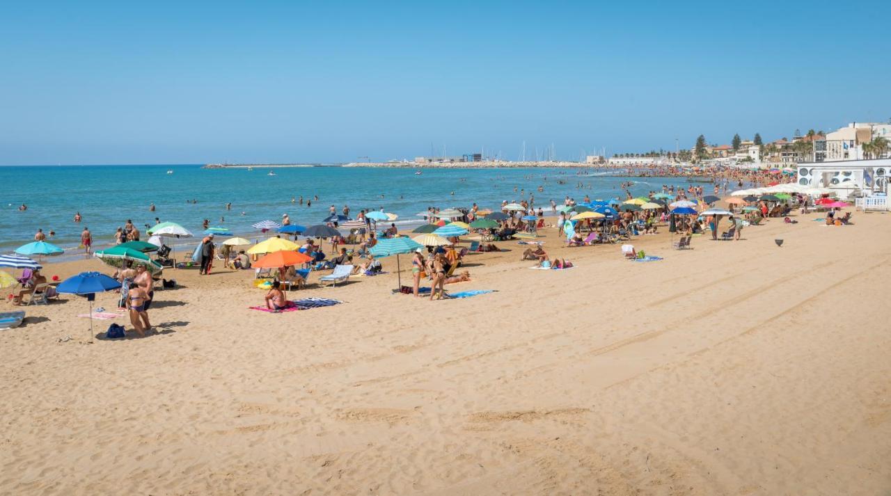 Archimede, Appartamento Con Vista In Centro A Marina Di Ragusa Zewnętrze zdjęcie